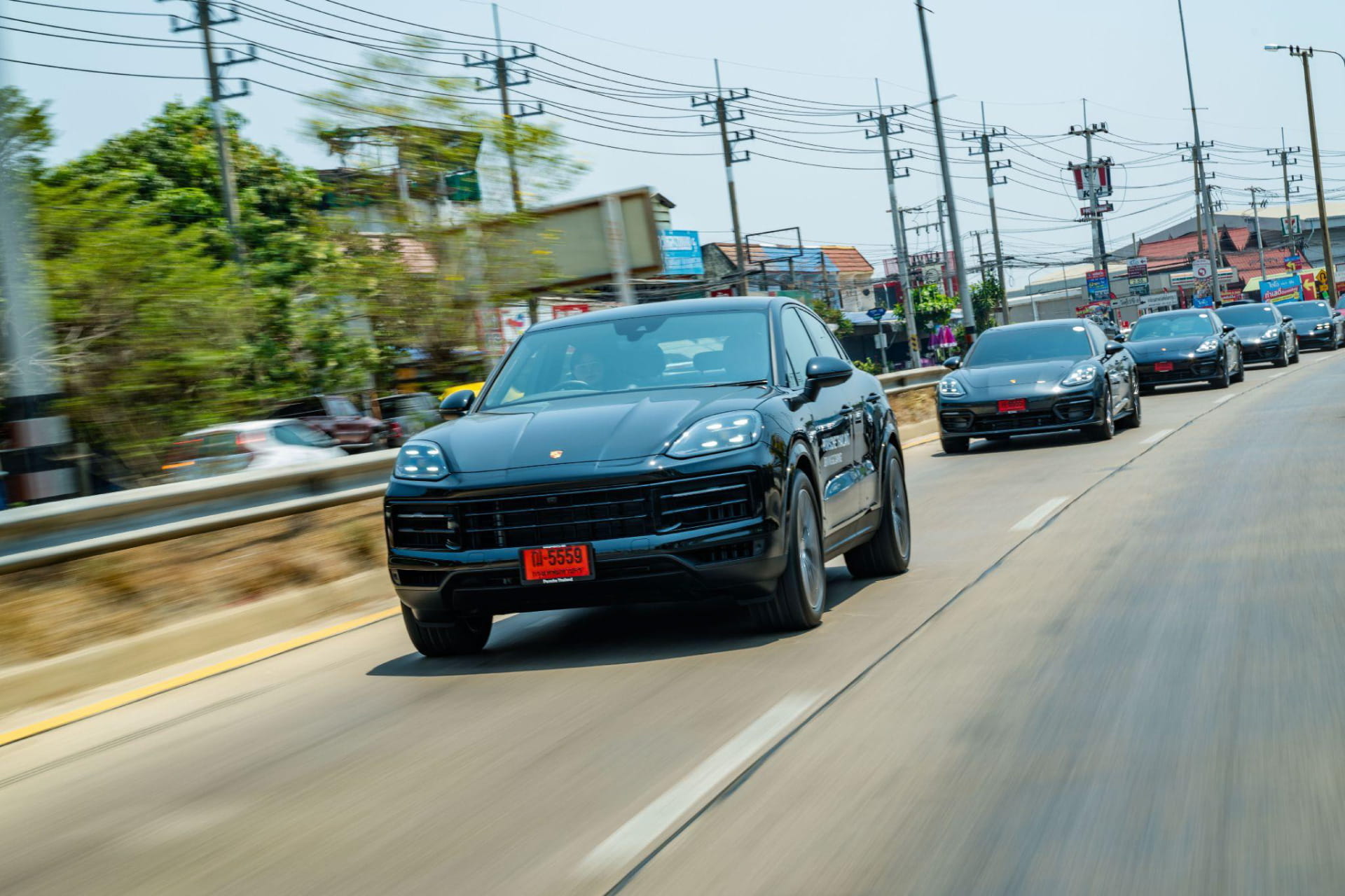 Porsche Driving_Caring Road Trip